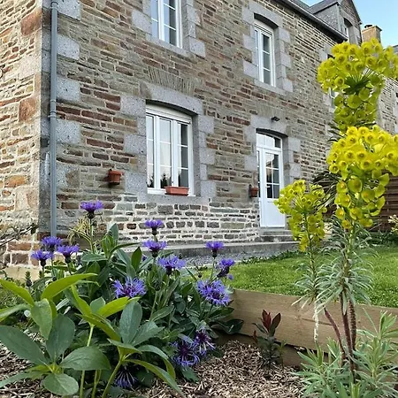 Maison De La Besliere Meuble De Tourisme 2 Etoiles Folligny Exterior photo